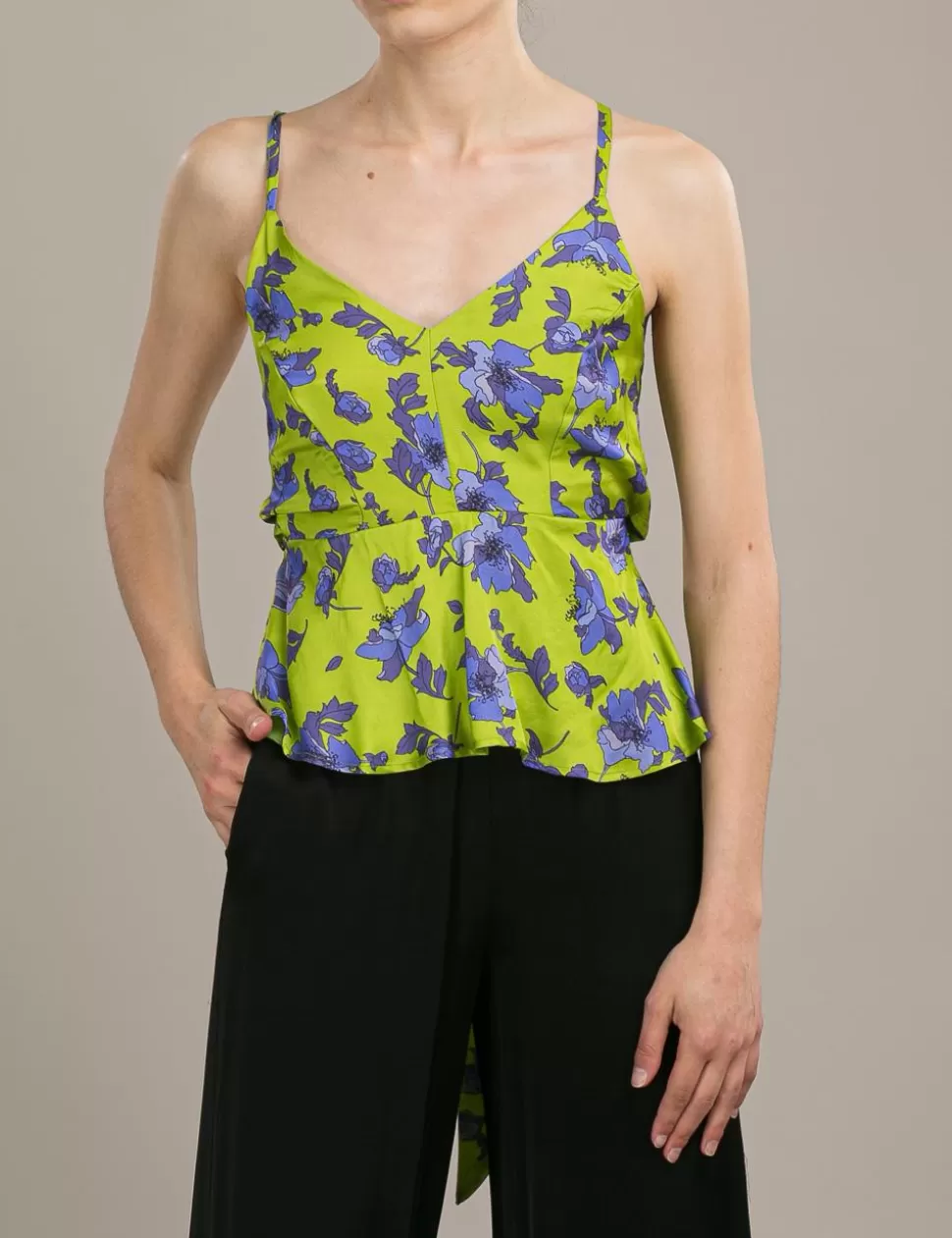 Carla Montanarini T-Shirt E Top>Top Verde Mela